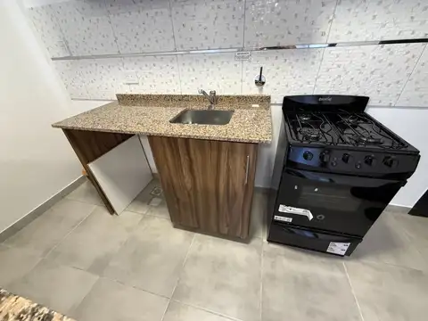 Departamento en Alquiler con 1 cochera