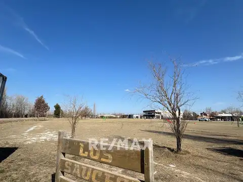 Terreno en Venta en General Fernandez Oro, USD 38.000