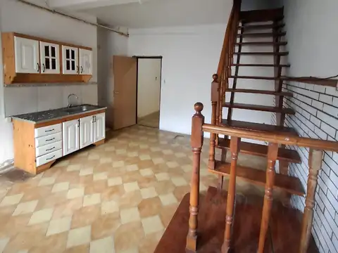 Depto Tipo Casa en Alquiler en Barrio Marina, $ 650.000