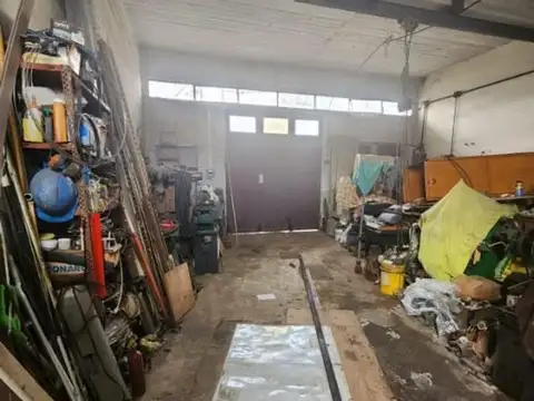 Galpon en Alquiler en Villa Dominico, $ 500.000