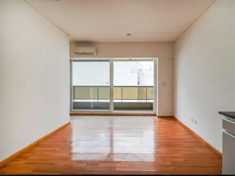 Humboldt 2400, Piso 4