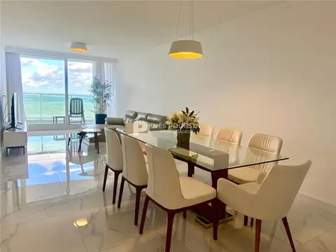 Departamento en Venta en Punta del Este, USD 1.130.000