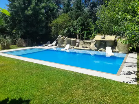 ALQUILER temporada verano al 15/3 casa quinta 5 Amb. 2 baños, con Piscina, playa humeda, cascada, se
