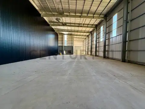 Alquiler de Galpón / Depósito en Parque Industrial Cañuelas