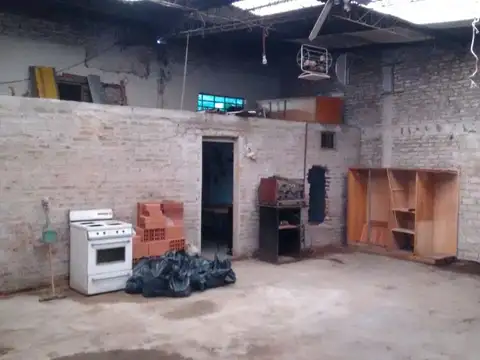 Local en Venta en El Palomar, USD 295.000