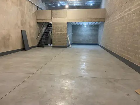 Galpon en Venta en San Andres, USD 175.000