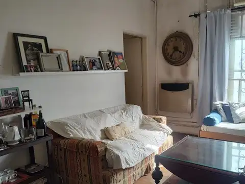 Depto Tipo Casa en Venta en Chacarita, USD 120.000
