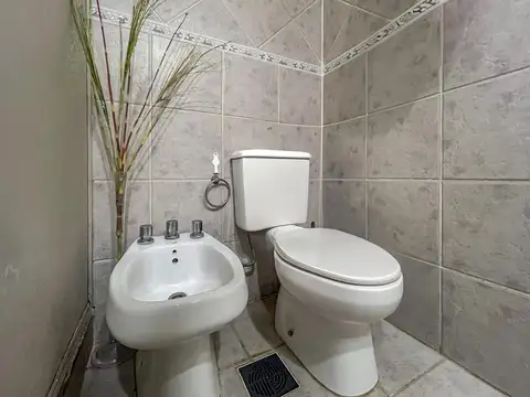 Av. Del Rosario al 400