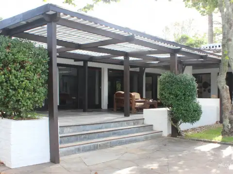 Casa en Venta de 5 dormitorios