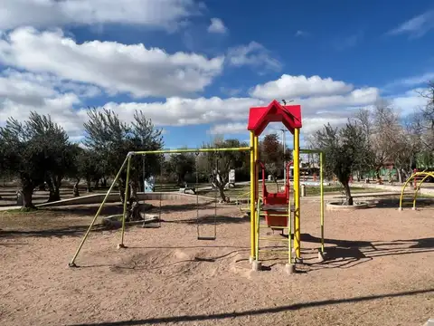 Julio A. Roca 5500, Piso 0