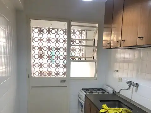 RAMON FALCON 2000, Piso 2