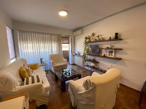 DEPARTAMENTO 2 DORMITORIOS CON COCHERA CENTRO