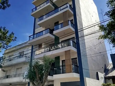 Cosquín 1900, Piso 6