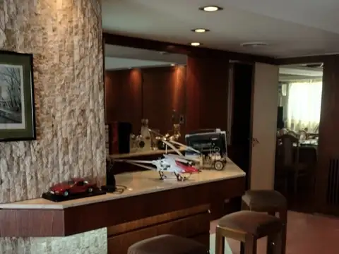 PISO EXCLUSIVO 3 DORMITORIOS.