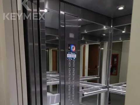 COCHERAS CUBIERTAS EN AVENIDA 7 ENTRE 38 Y 39