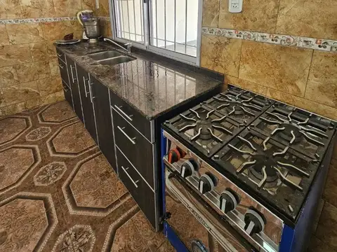 Casa en Alquiler Temporal con 3 cocheras