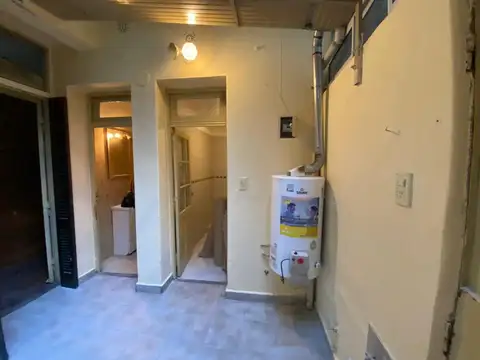 Depto Tipo Casa en Venta 60 años