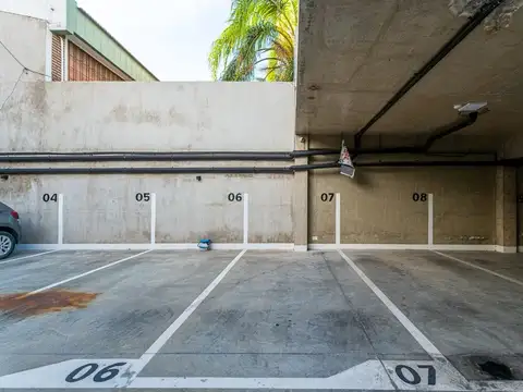 COCHERA EN VENTA BARRIO ECHESORTU