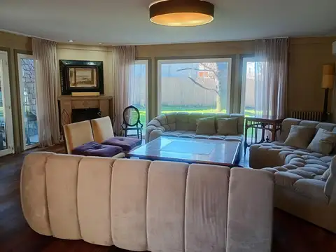 Casa en Alquiler al Noroeste