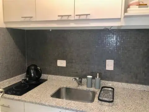 Oficina en Alquiler en Countries y Barrios Cerrados en Pilar, USD 600