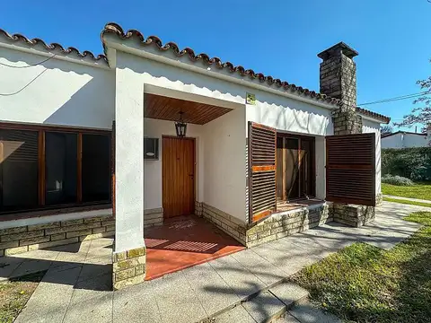Casa en Venta con 1 cochera