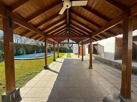 Casa en Venta en Ezeiza, USD 245.000