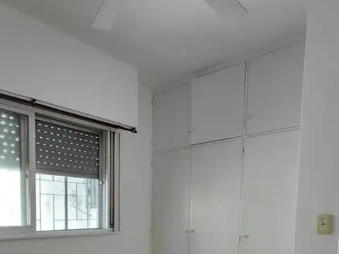 Departamento en Venta en Pompeya, USD 78.000