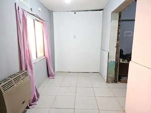 Depto Tipo Casa 3 ambientes con 1 baño