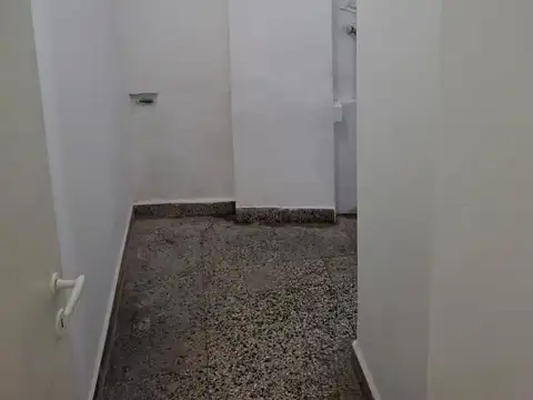 Local en Venta 50 años