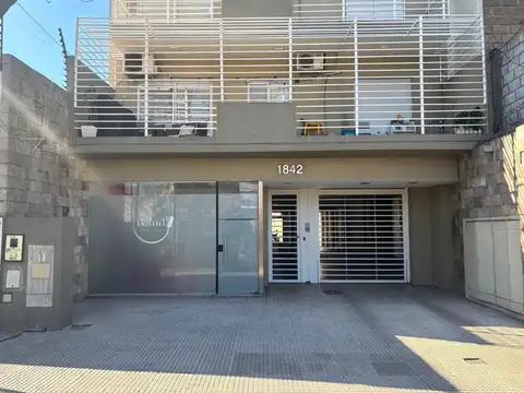 Av. Escalada al 1800