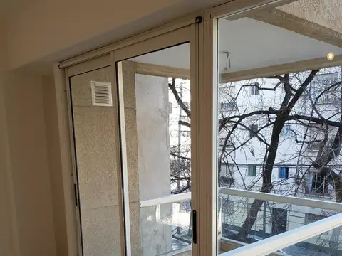 Departamento en Alquiler en Villa Luro, $ 650.000