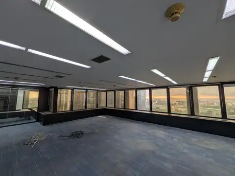 Av. Eduardo Madero al 1000