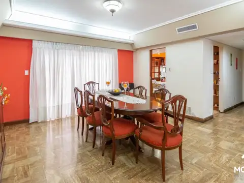 Casa en Venta en Barrio Naón, USD 340.000