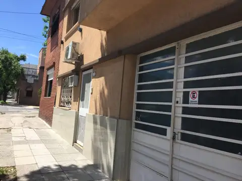 Lautaro 700 , Piso PB