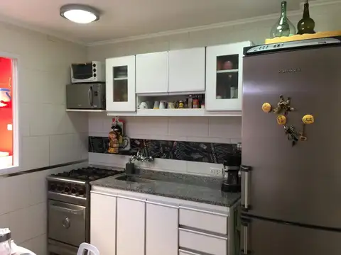 Lautaro 700 , Piso PB