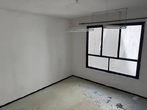 Oficina en Venta 70 años