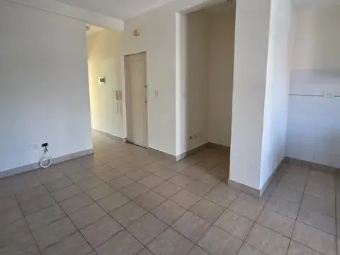 San Martin 600, Piso 1