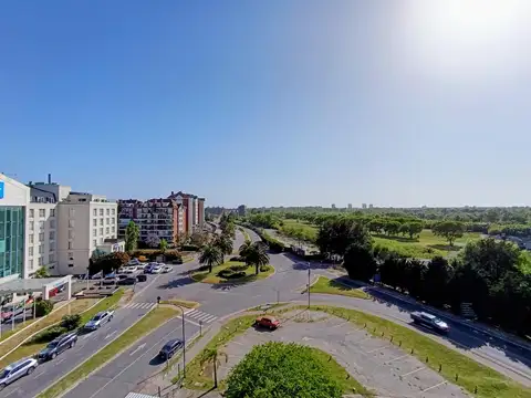 Avenida del Puerto al 200