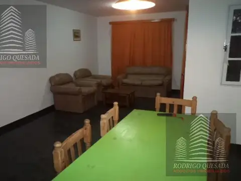 Depto Tipo Casa en Venta con 1 cocheras