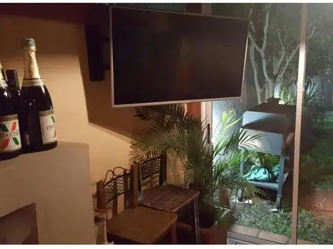 DUPLEX CON FONDO AMPLIO