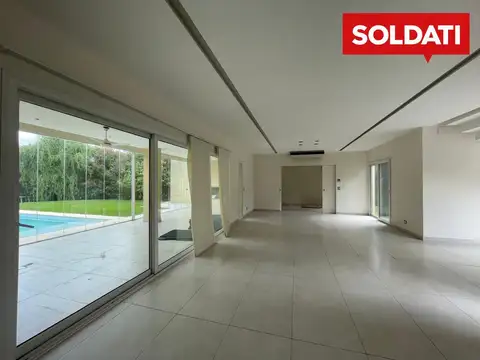Casa en Venta al Este