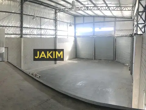 Galpon en Alquiler 10  mts Frente