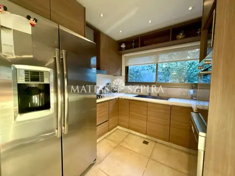 Casa - Venta - Argentina, Moreno - Luis de Camoens 2050