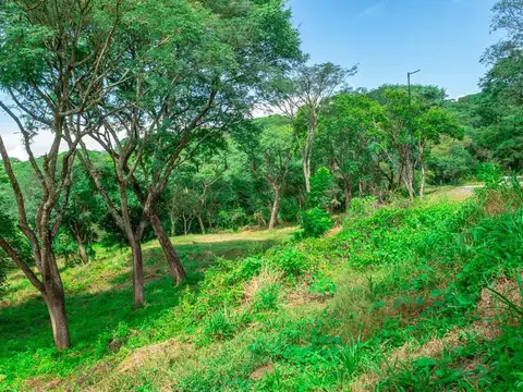 Terreno en Venta en Countries y Barrios Cerrados en San Lorenzo, USD 64.000