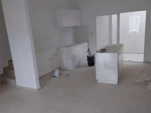 Casa en Venta en Villa Ballester, USD 99.000