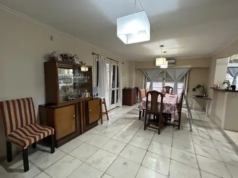 Casa en Venta en Trenque Lauquen, USD 165.000