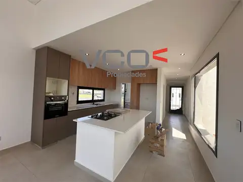 CASA PREMIUM SANTE ELENA 0