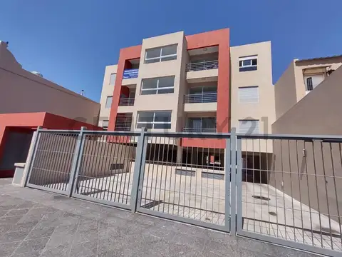 Camarones 3200, Piso 0