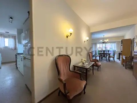 Departamento 4 ambientes con 2 baños