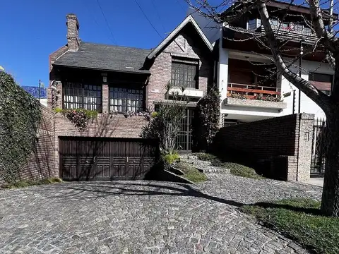 Casa - Venta - Argentina, VILLA SARMIENTO - EMILIO MITRE 554